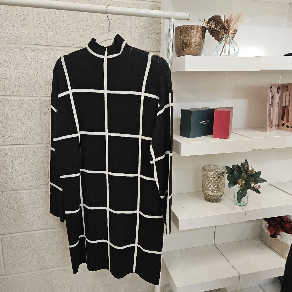 Check pattern sweater dress